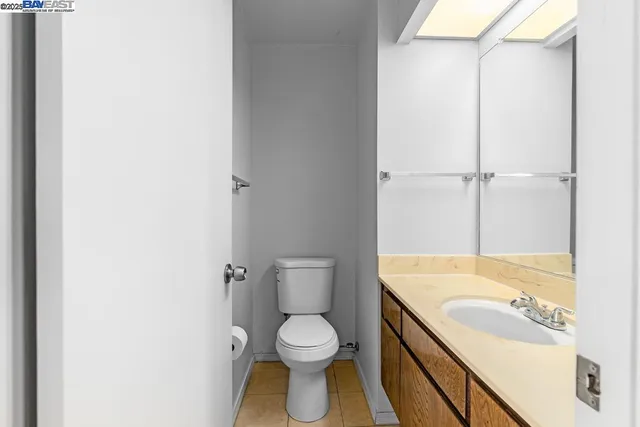 $3,850 | 1115 Camino Del Valle, Alameda, CA 94502