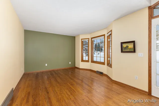 $474,000 | 5361 Cottondale Street Southwest, Wyoming, MI 49519