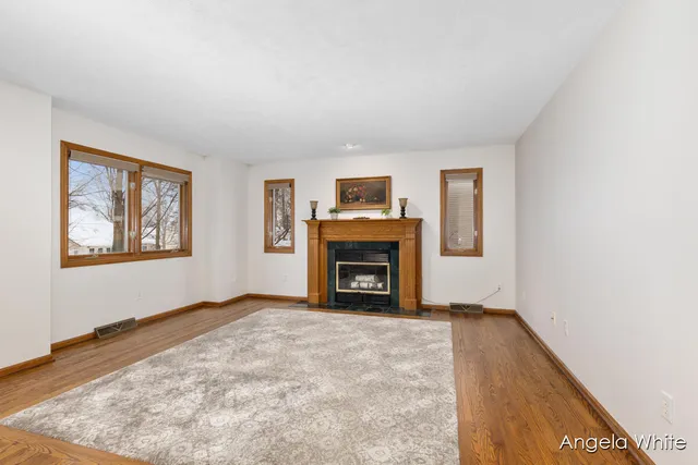 $474,000 | 5361 Cottondale Street Southwest, Wyoming, MI 49519