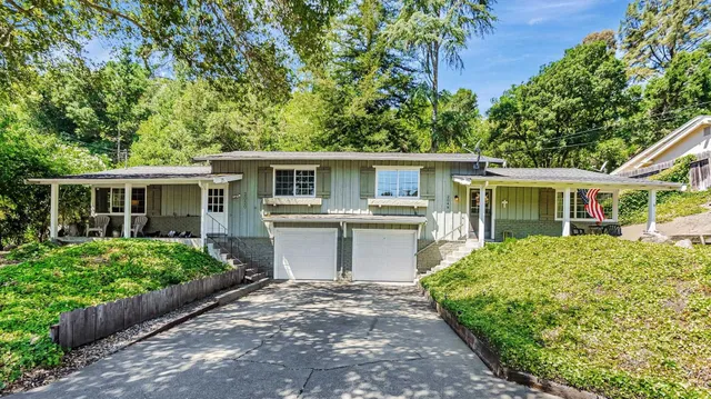 $1,350,000 | 2050 Donald Drive, Moraga, CA 94556