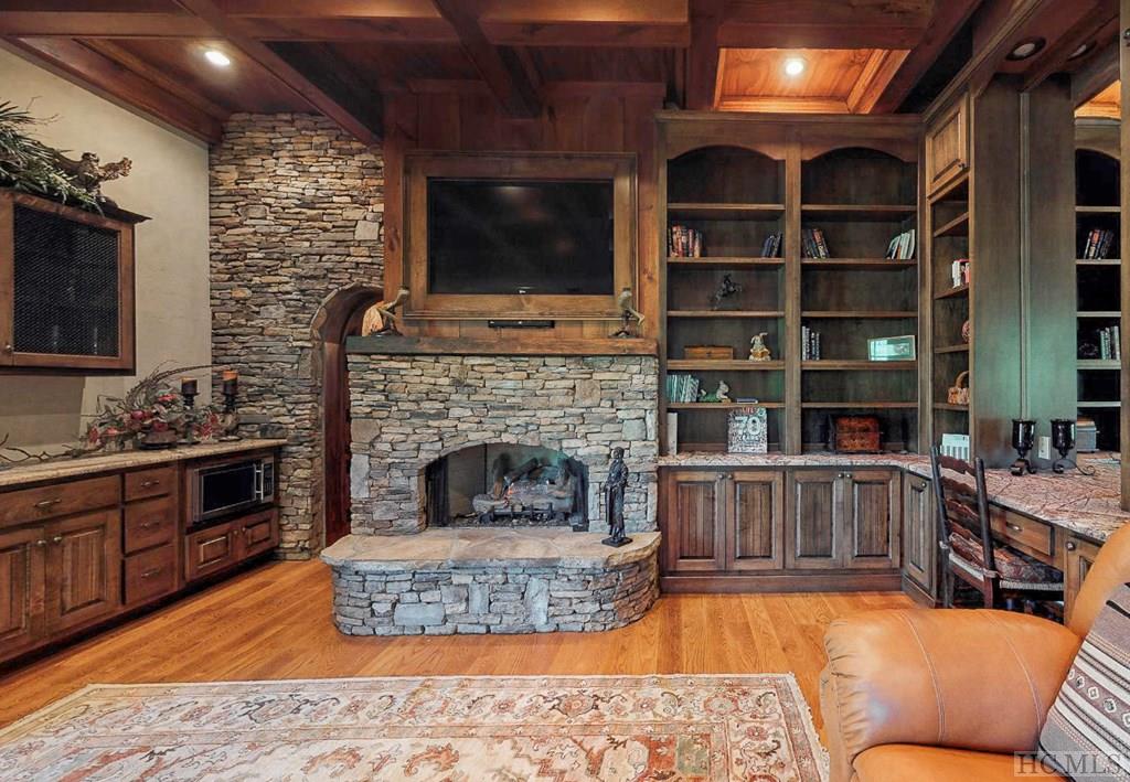 856 Ravenel Ridge Road Highlands, NC 28741 - Photo 33 of 49 Gallery Image 33