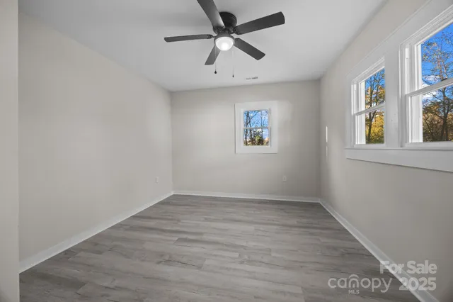 $200,000 | 401 Julius Chambers Avenue, Mount Gilead, NC 27306