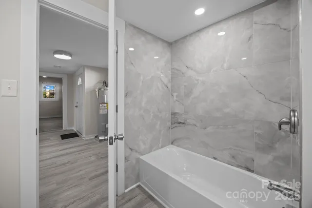 $200,000 | 401 Julius Chambers Avenue, Mount Gilead, NC 27306