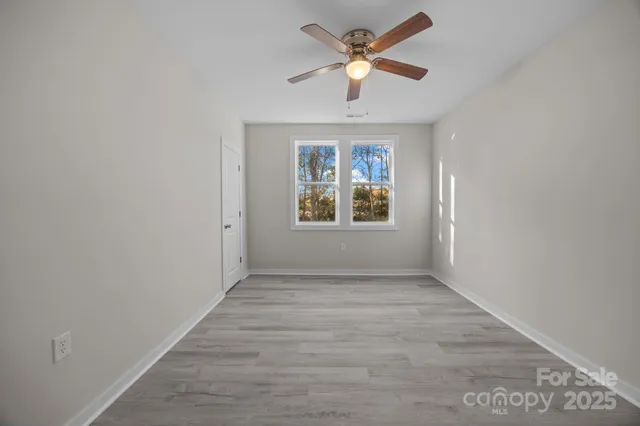 $200,000 | 401 Julius Chambers Avenue, Mount Gilead, NC 27306