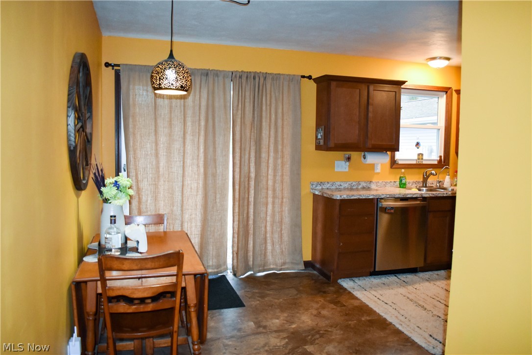 375 Fairgrounds Road Painesville, OH 44077 - Photo 7 of 23