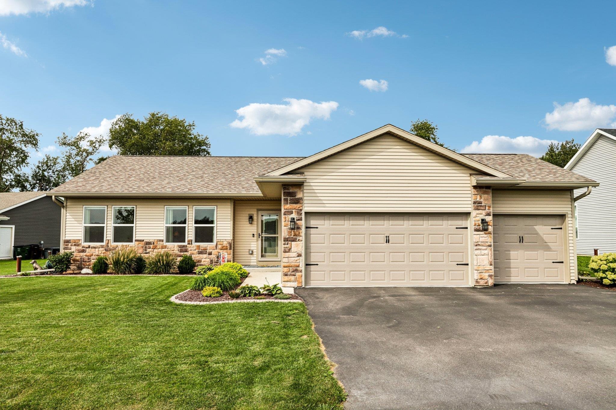 11311 North Ricky Edgerton, WI 53534 - Photo 1 of 49 Gallery Image 1