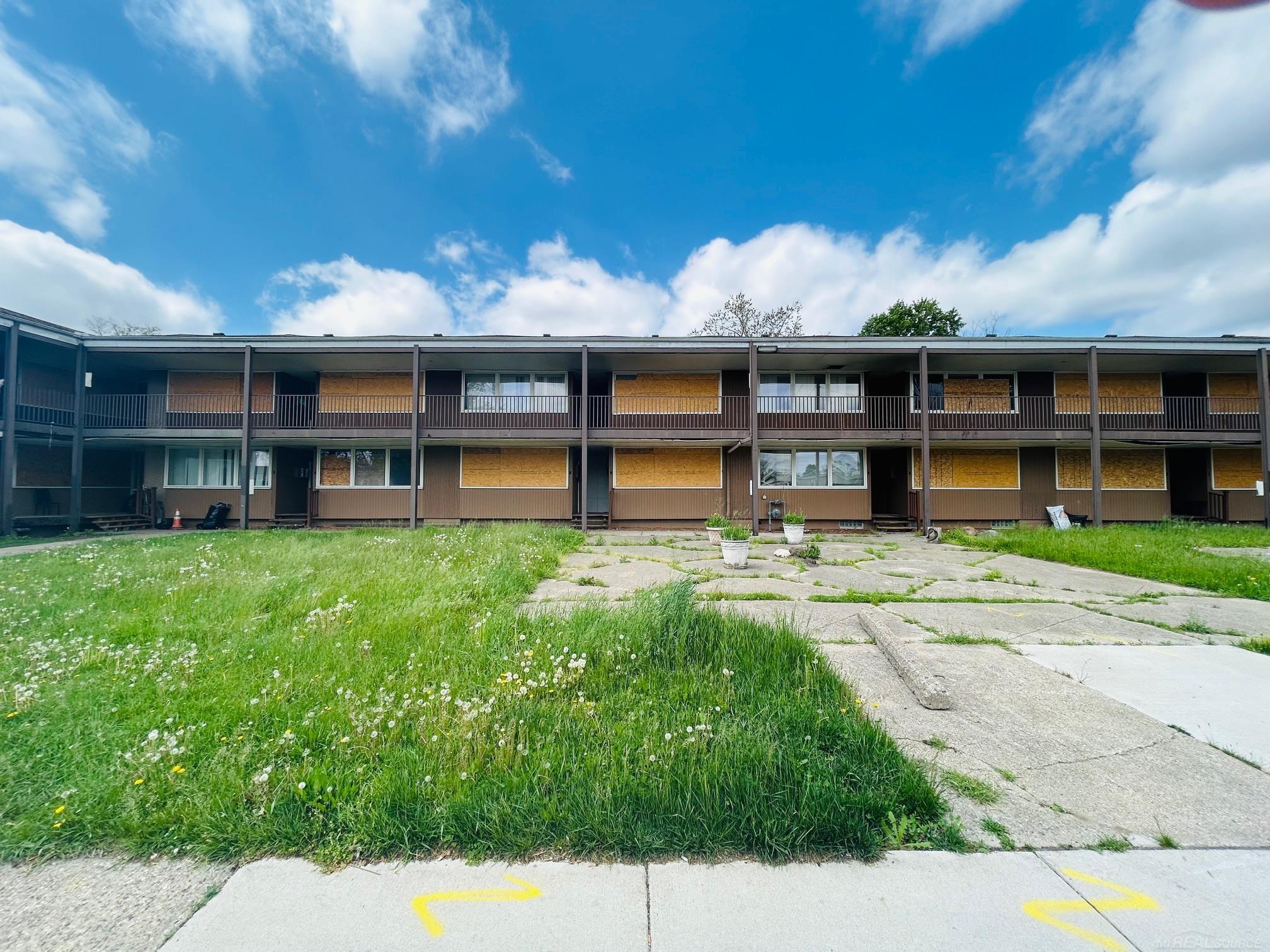 16501-16561 Greenfield Road Detroit, MI 48235 - Photo 1 of 27 Gallery Image 1