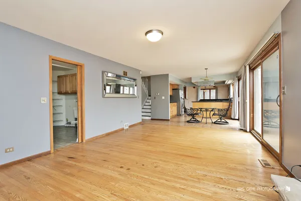 $800,000 | 1191 Hunters Lane, Libertyville, IL 60048