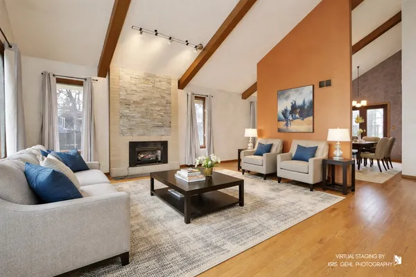 $800,000 | 1191 Hunters Lane, Libertyville, IL 60048