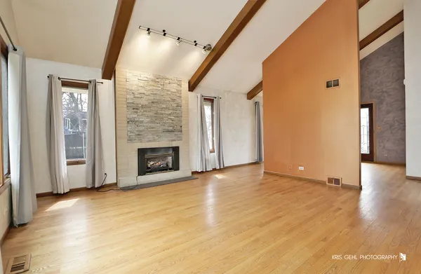 $800,000 | 1191 Hunters Lane, Libertyville, IL 60048