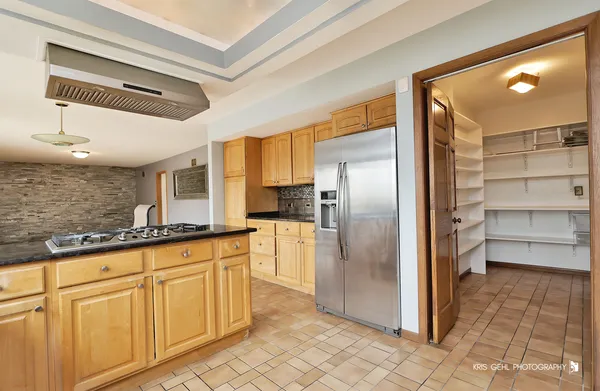 $800,000 | 1191 Hunters Lane, Libertyville, IL 60048