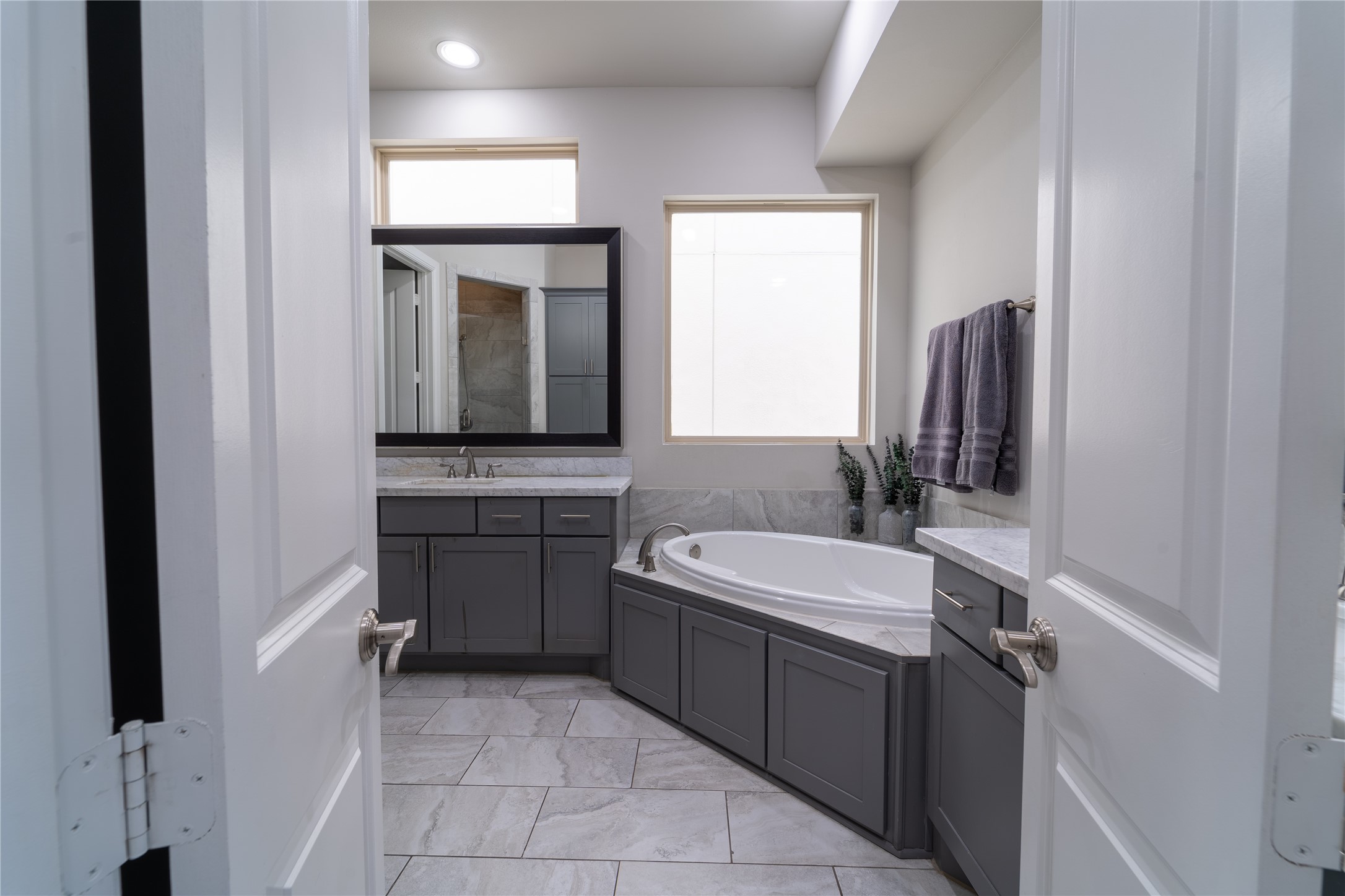 4008 Barnes Street Houston, TX 77007 - Photo 25 of 49