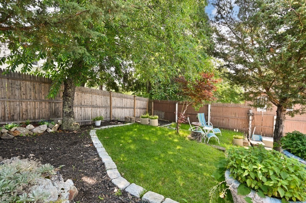 25 Ledge Street Melrose, MA 02176 - Photo 39 of 42