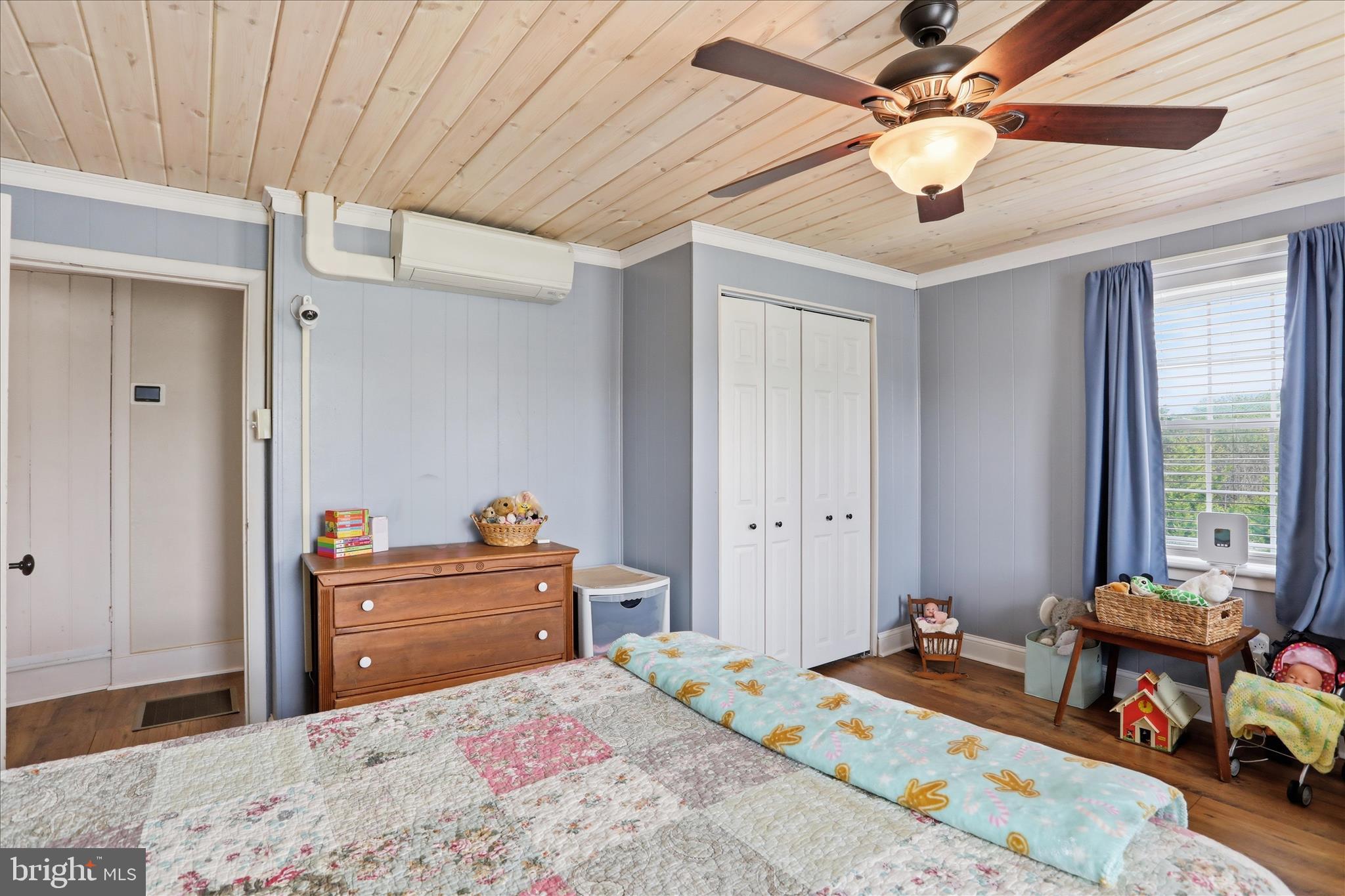 5704 Montgomery Church Road Greencastle, PA 17225 - Photo 24 of 41 Bedroom 2