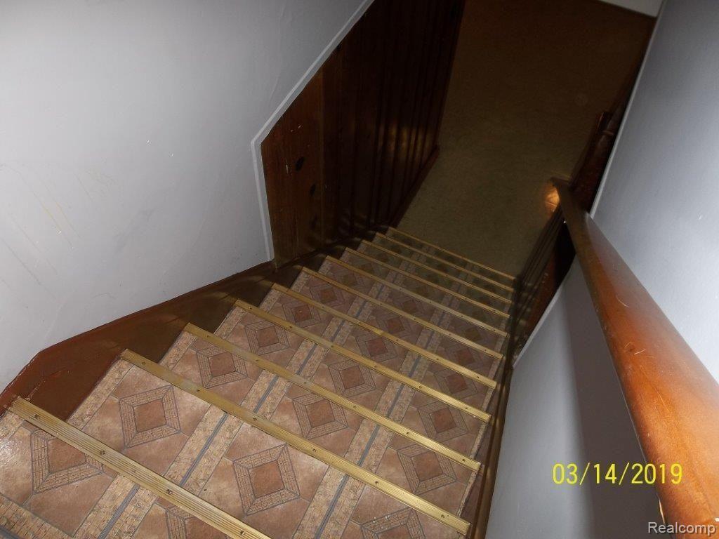 9342 Appleton Redford, MI 48239 - Photo 10 of 12