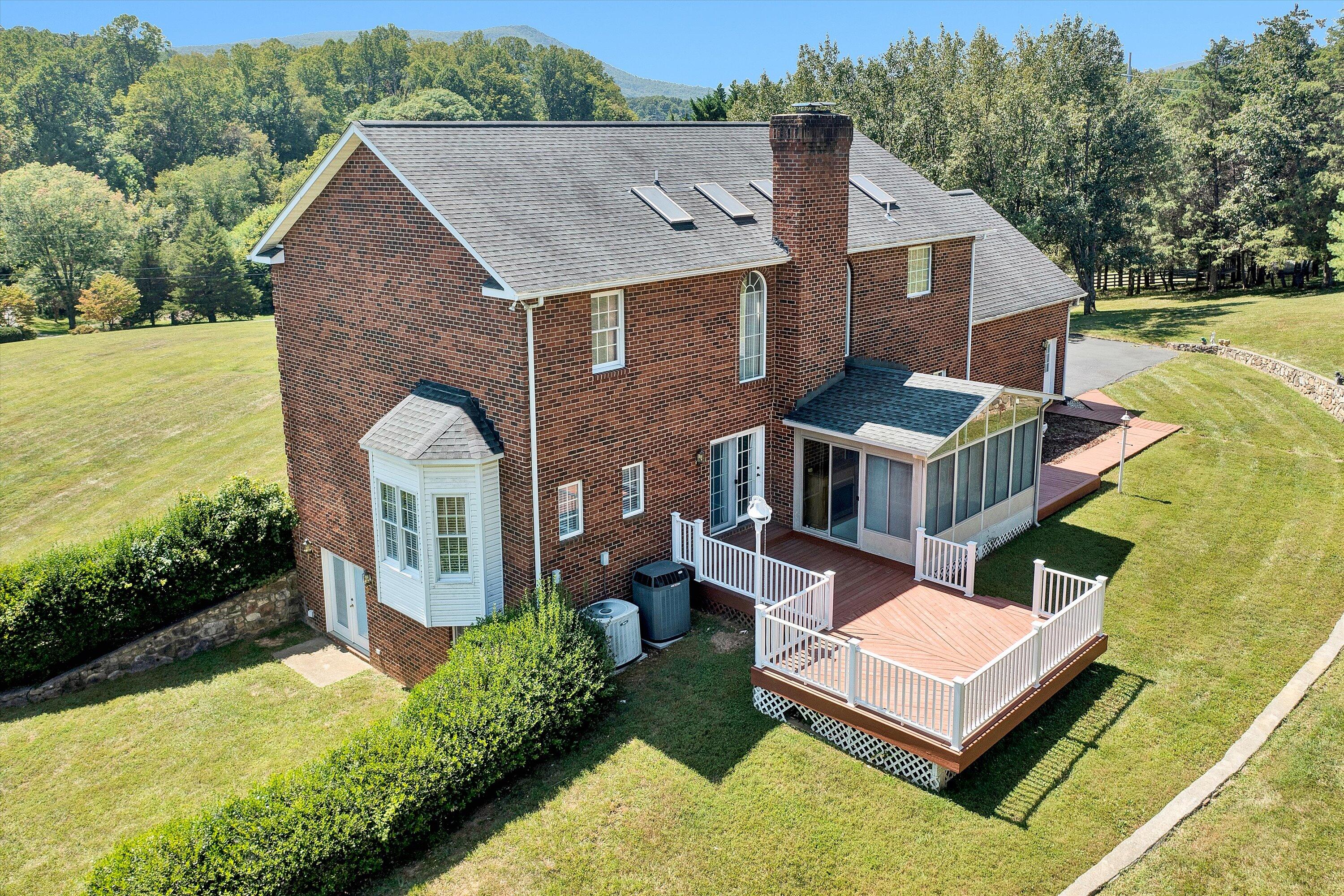 2314 Etzler Road Troutville, VA 24175 - Photo 5 of 56 31-082220240149