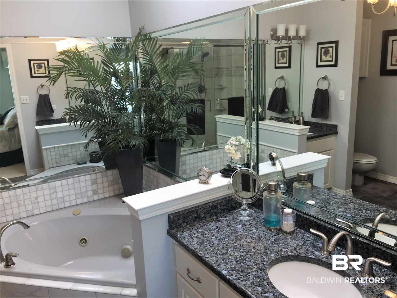 2089 Club House Drive Lillian, AL 36549 - Photo 10 of 25 Master Bath