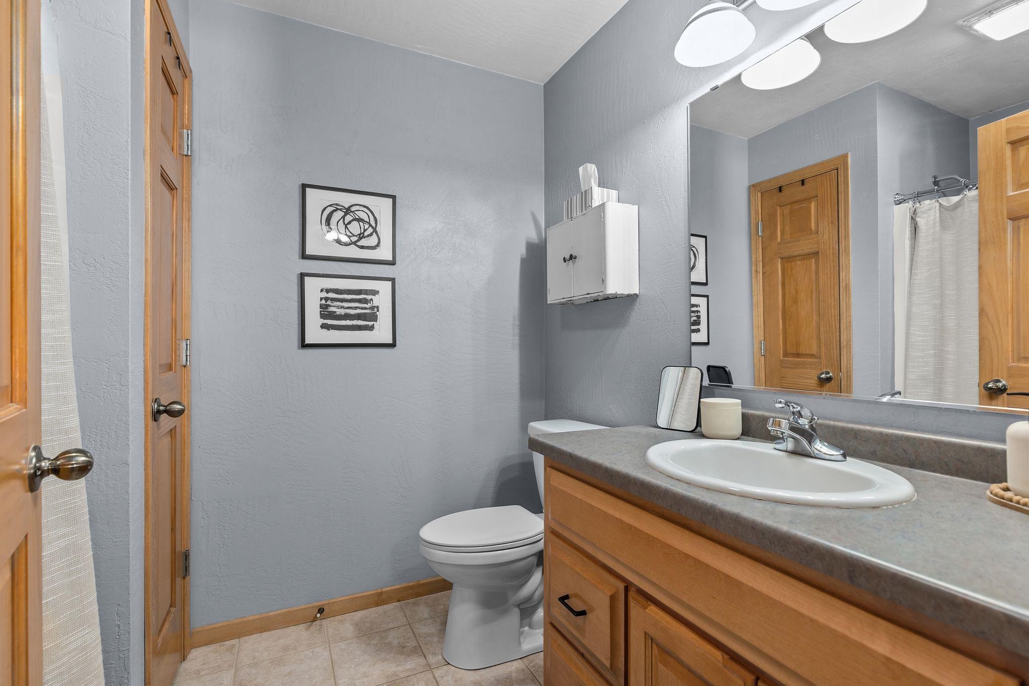 W5546 Mutzy Way Appleton, WI 54915 - Photo 21 of 66