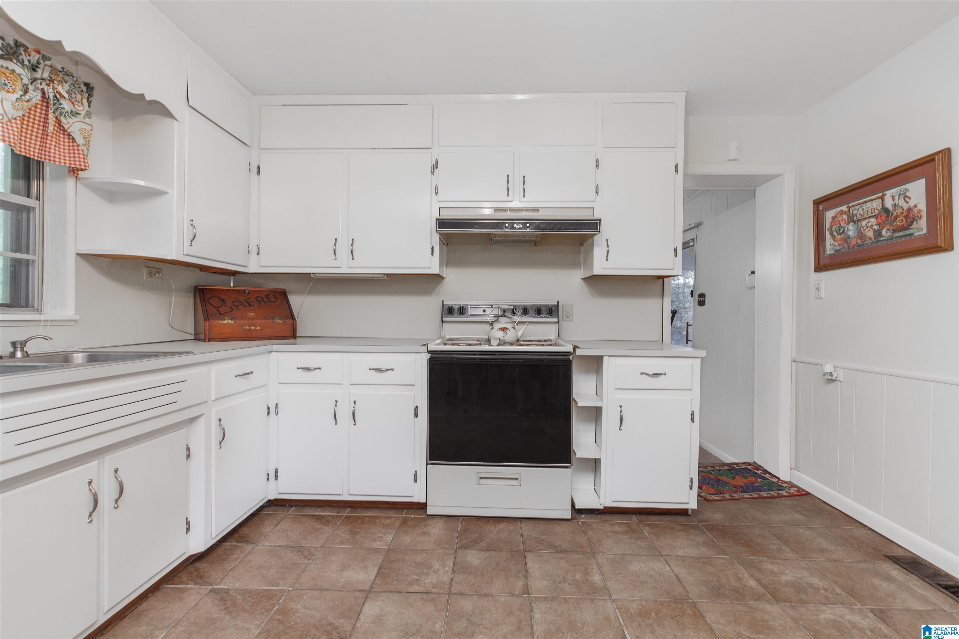 2358 Brookside Coalburg Road Birmingham, AL 35214 - Photo 2 of 21