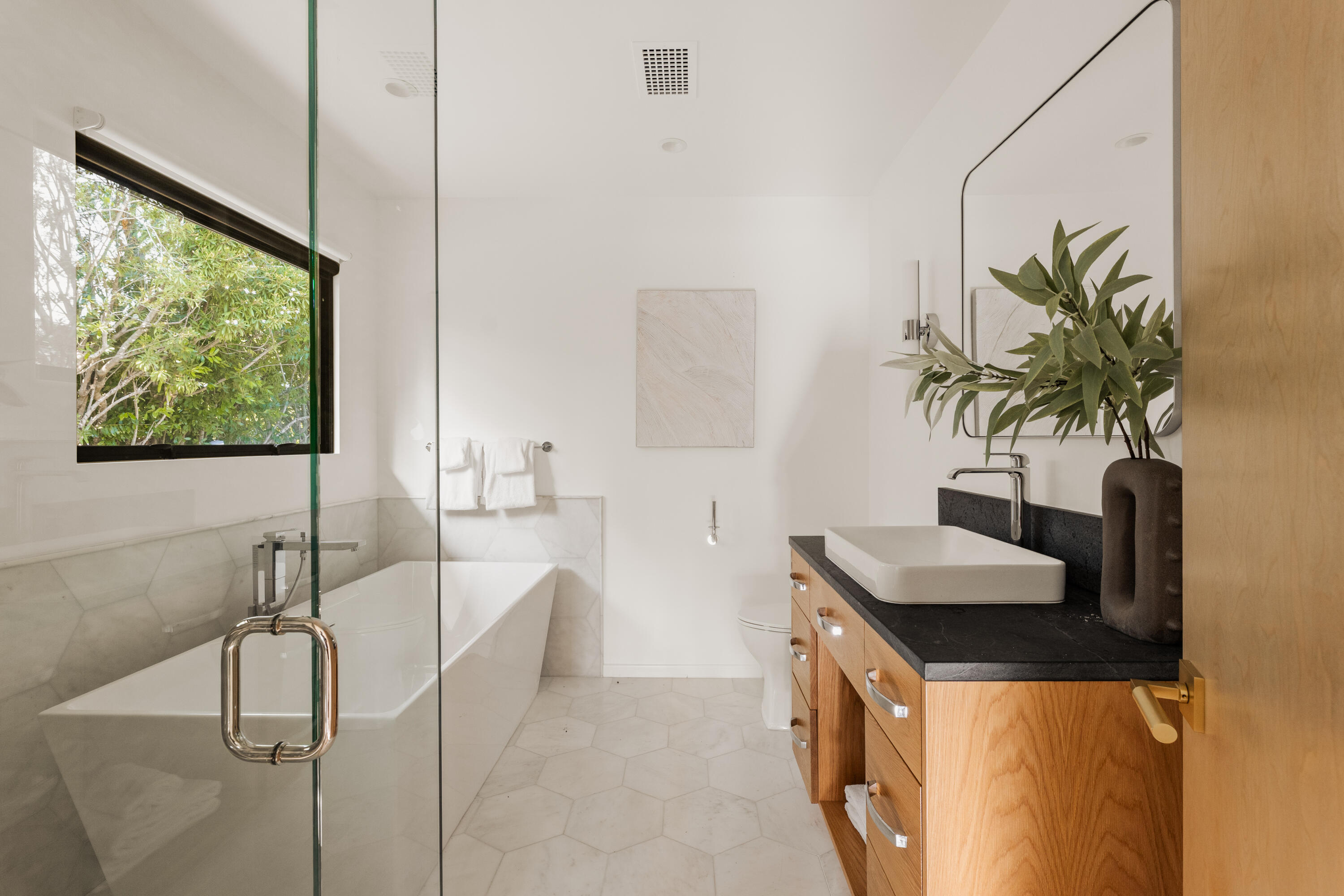 803 Country Club Road Ojai, CA 93023 - Photo 26 of 39 P1015798