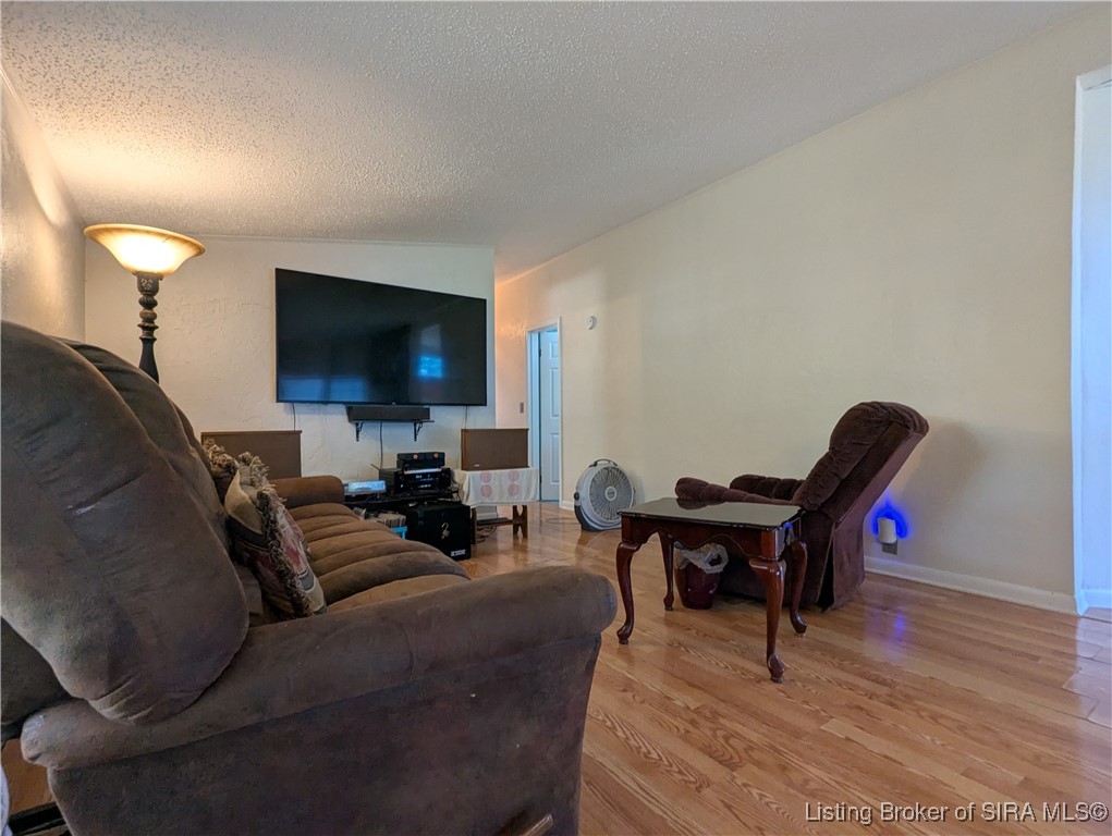 5629 East Mann Road Pekin, IN 47165 - Photo 22 of 43 Gallery Image 22
