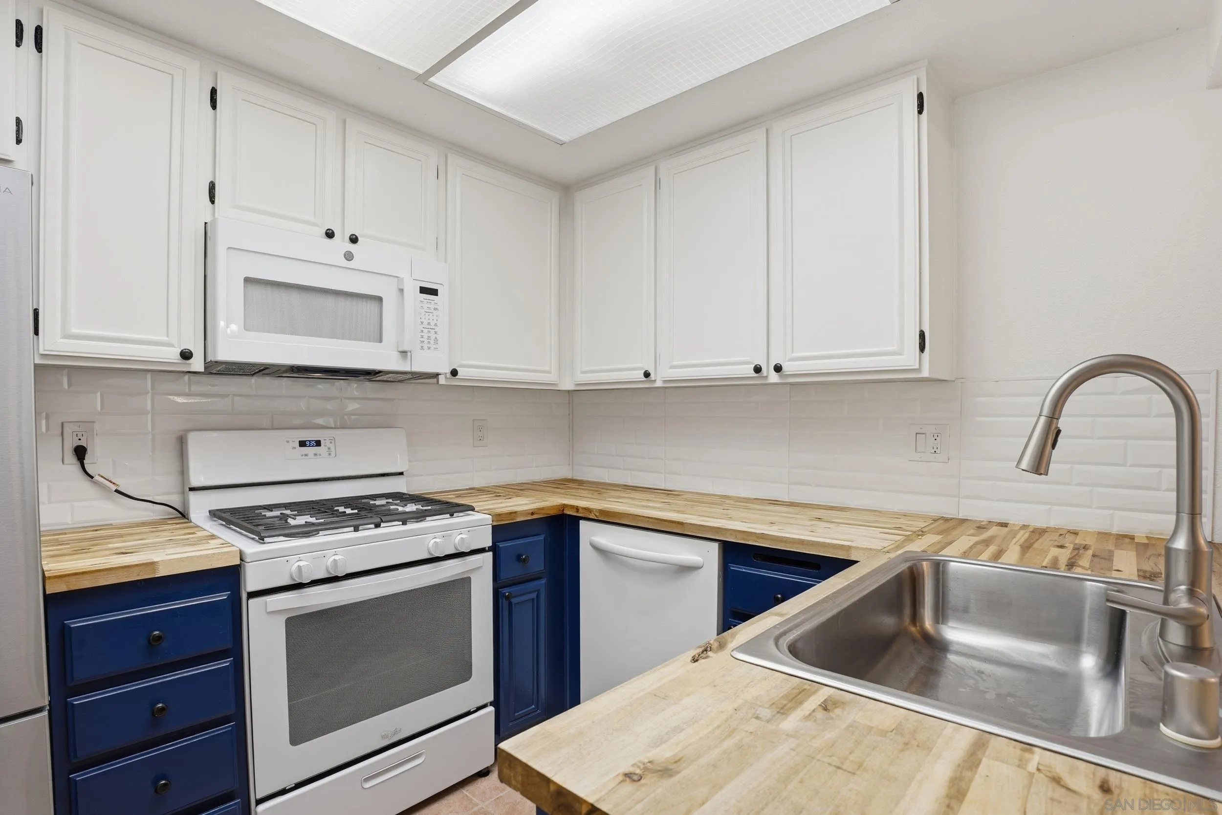 3039 Brookpine Court Spring Valley, CA 91978 - Photo 13 of 29