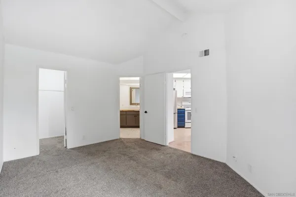 $460,000 | 3039 Brookpine Court, Spring Valley, CA 91978