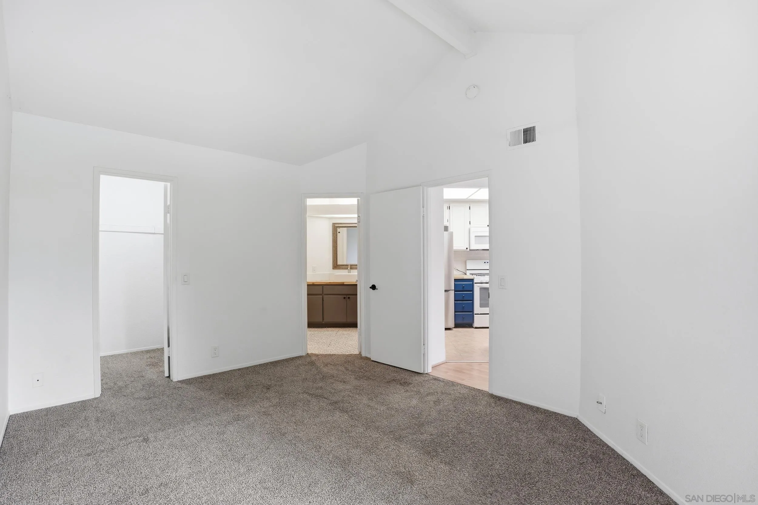 3039 Brookpine Court Spring Valley, CA 91978 - Photo 18 of 29