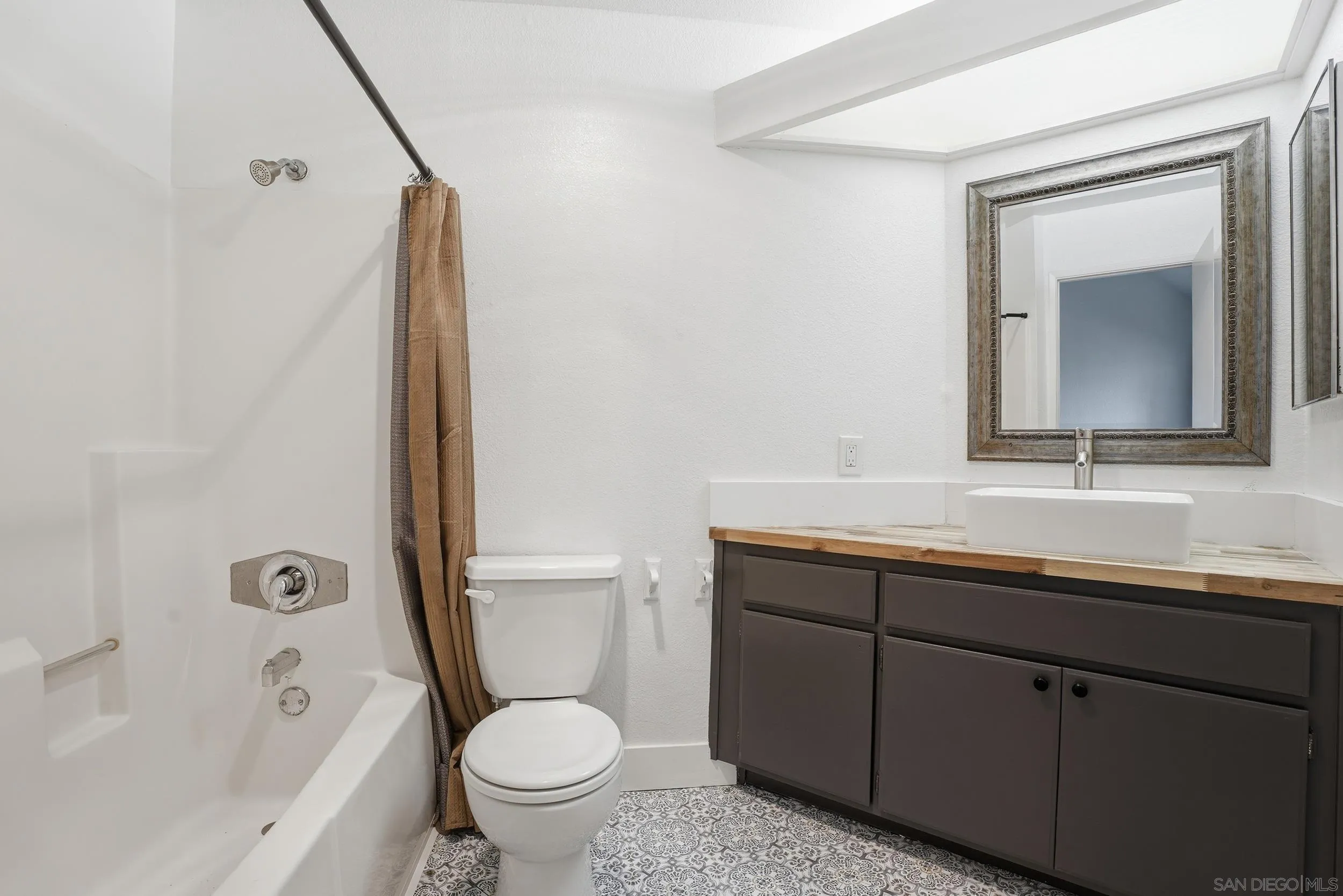 3039 Brookpine Court Spring Valley, CA 91978 - Photo 20 of 29