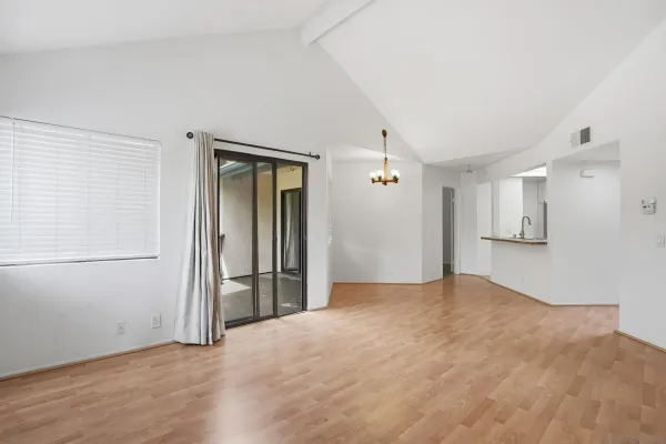 $460,000 | 3039 Brookpine Court, Spring Valley, CA 91978