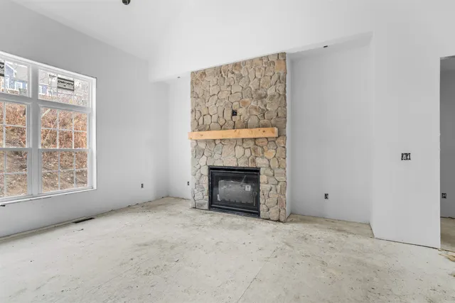 $1,275,000 | 17 Rising Ridge Road, Unit 3, Campton, NH 03223