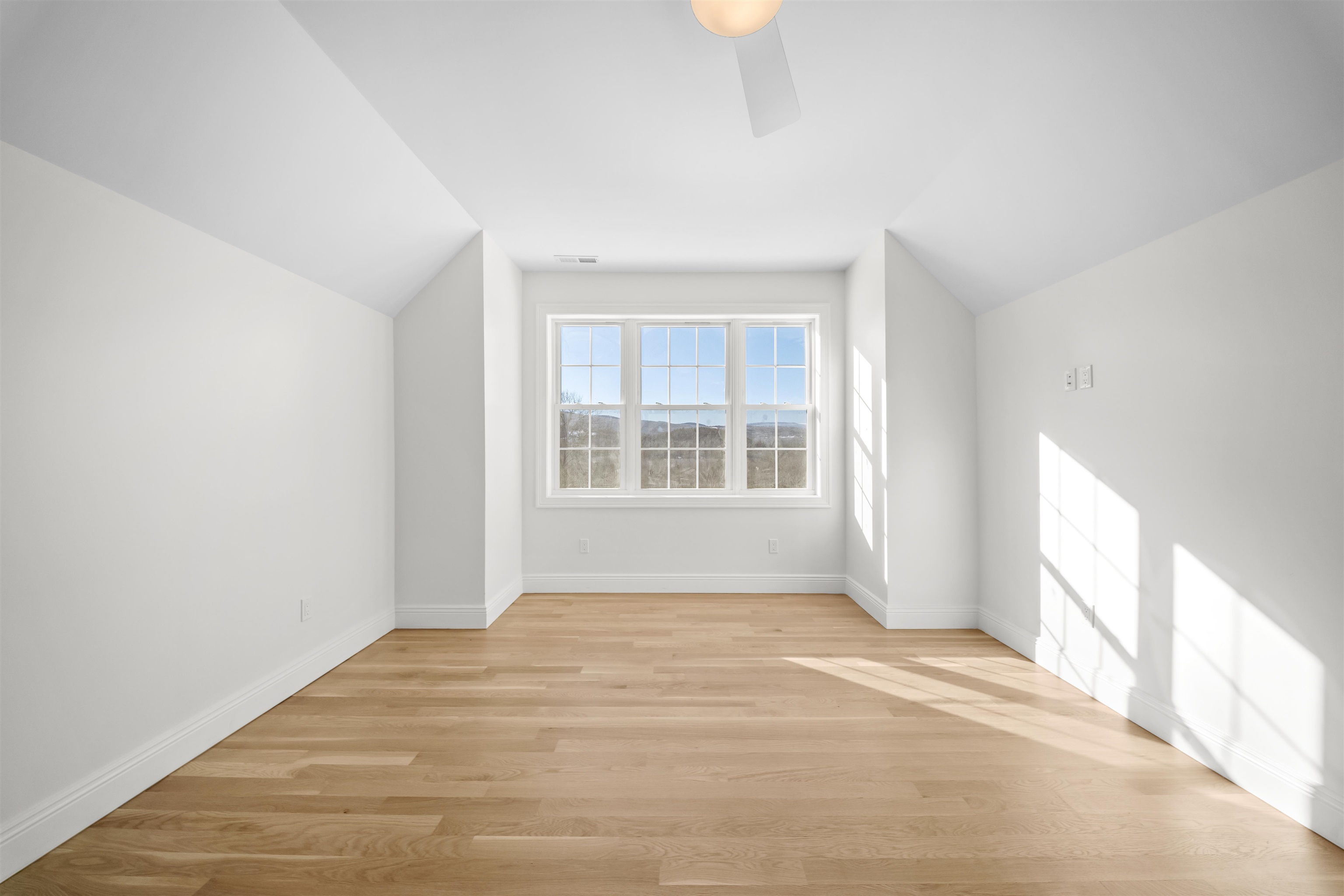 17 Rising Ridge Road, Unit 3 Campton, NH 03223 - Photo 36 of 49