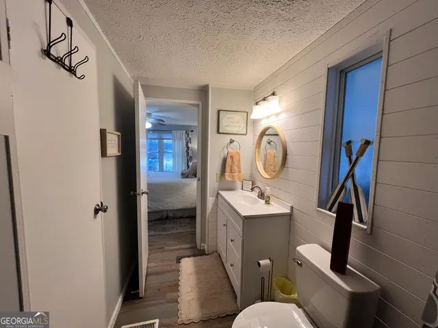 $589,500 | 64 Bay Point, Sparta, GA 31087