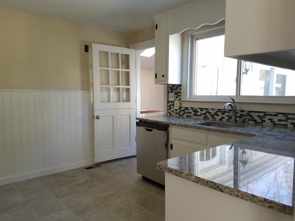 25 Hilldale Road Ashland, MA 01721 - Photo 12 of 30 Gallery Image 12