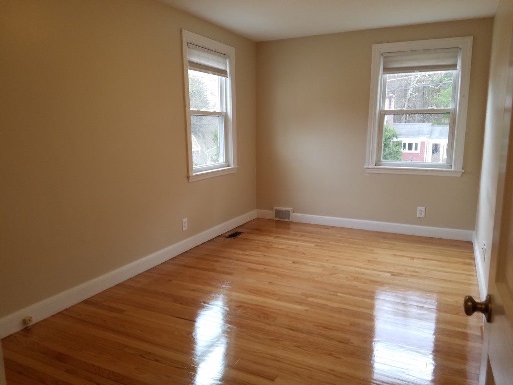 25 Hilldale Road Ashland, MA 01721 - Photo 18 of 30 Gallery Image 18