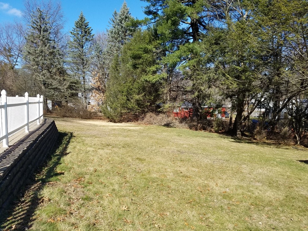 25 Hilldale Road Ashland, MA 01721 - Photo 4 of 30 Gallery Image 4