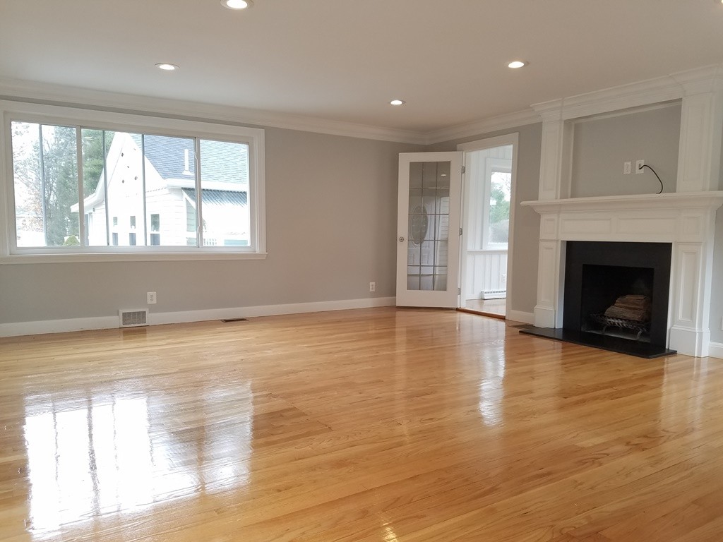 25 Hilldale Road Ashland, MA 01721 - Photo 5 of 30 Gallery Image 5