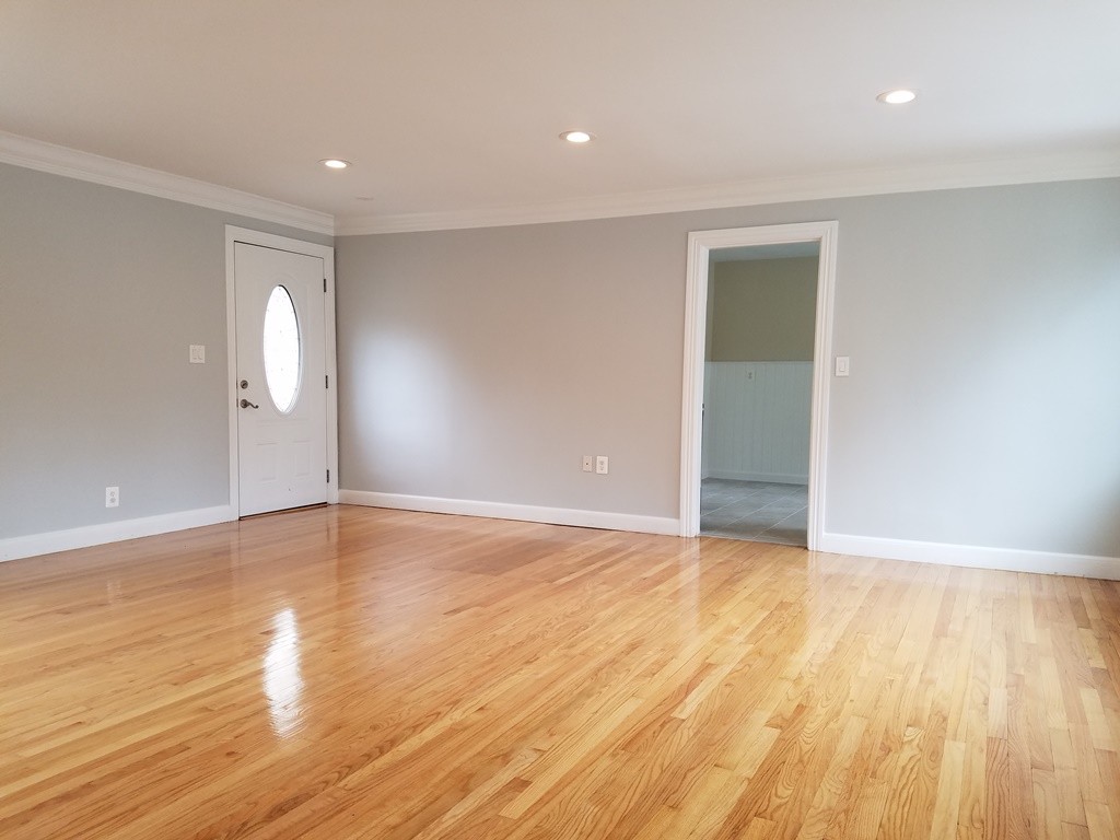 25 Hilldale Road Ashland, MA 01721 - Photo 7 of 30 Gallery Image 7