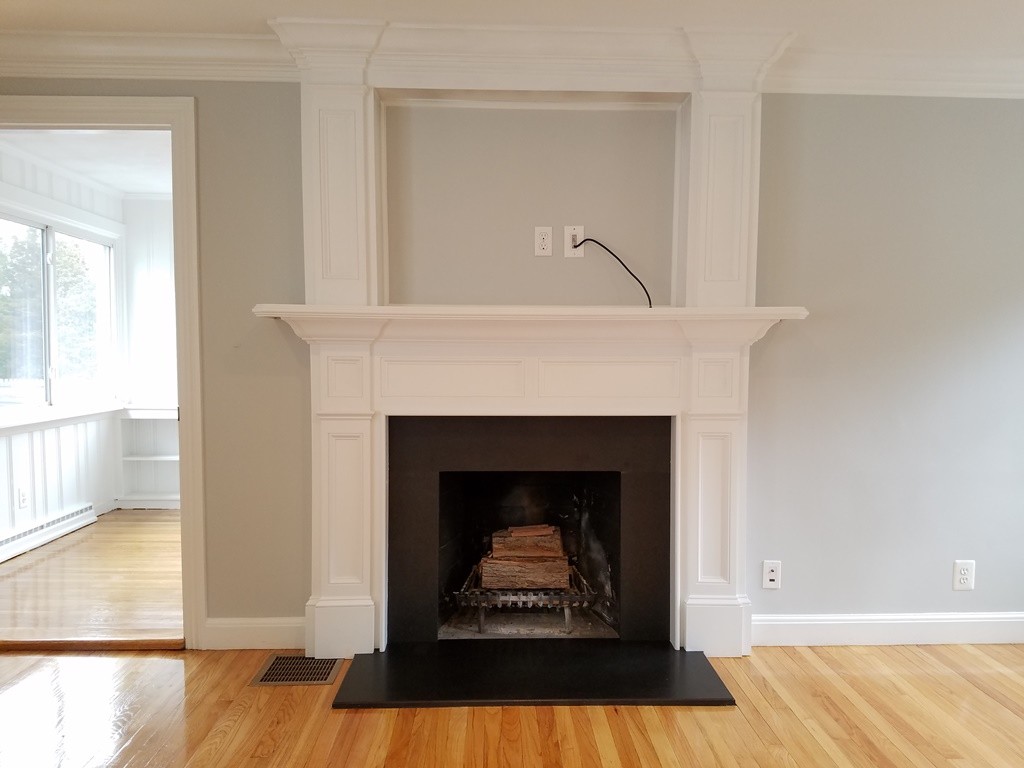 25 Hilldale Road Ashland, MA 01721 - Photo 8 of 30 Gallery Image 8