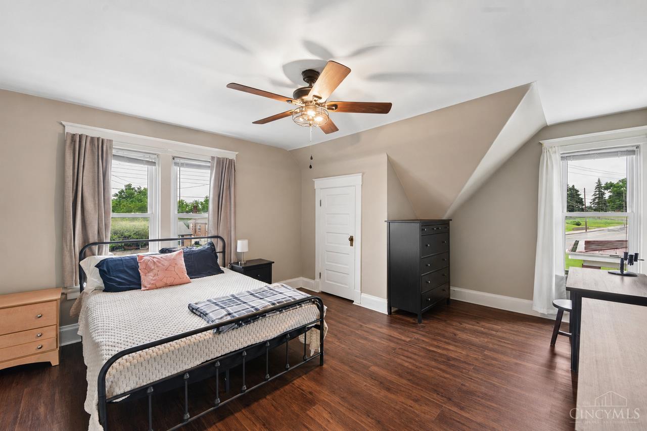 4375 North Bend Road Cincinnati, OH 45211 - Photo 17 of 28