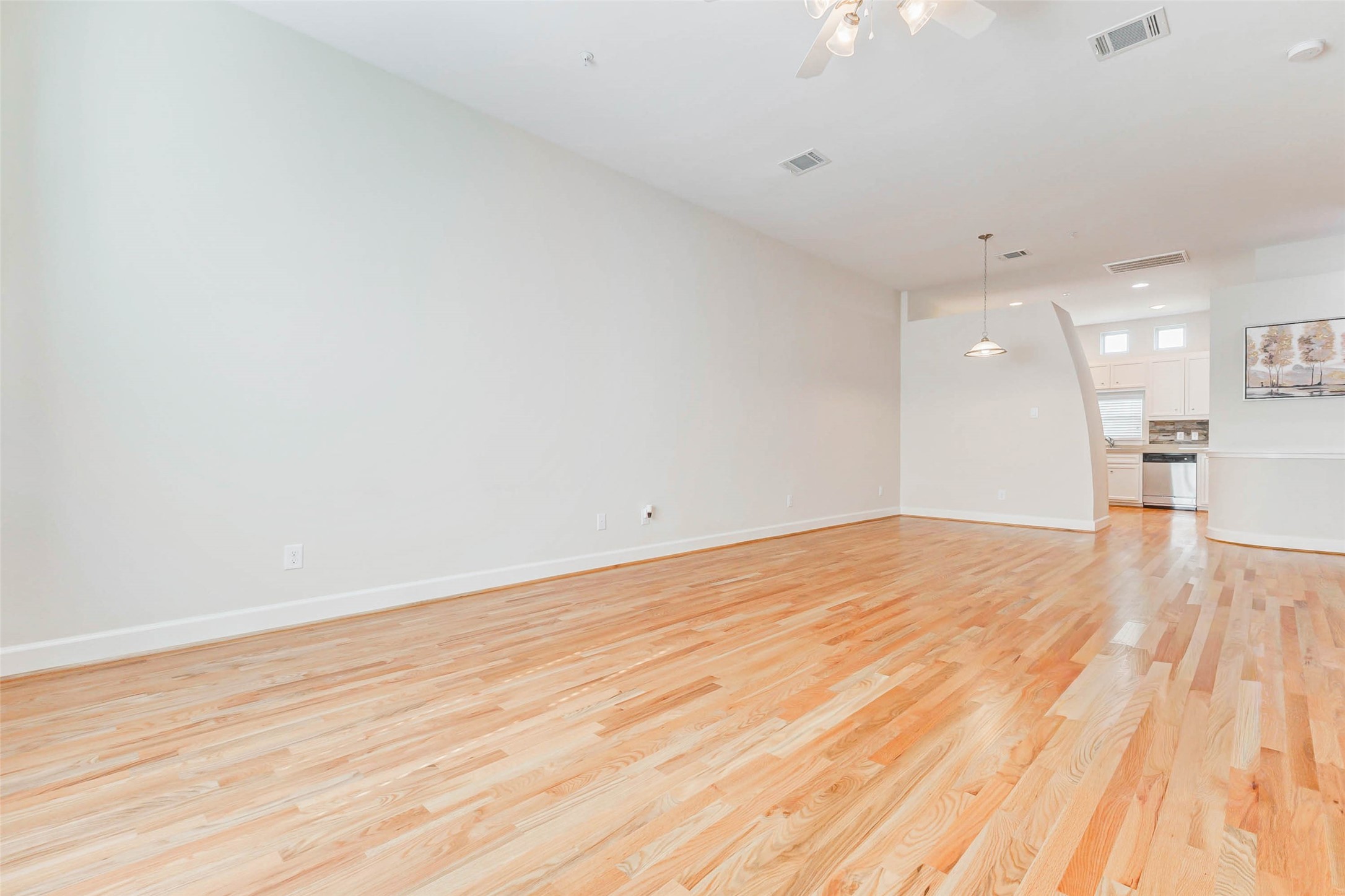 5941 South Loop E Freeway, Unit 1401 Houston, TX 77033 - Photo 10 of 38