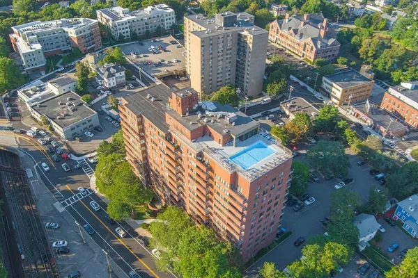 $2,250 | 77 Adams Street, Unit 303, Quincy, MA 02169