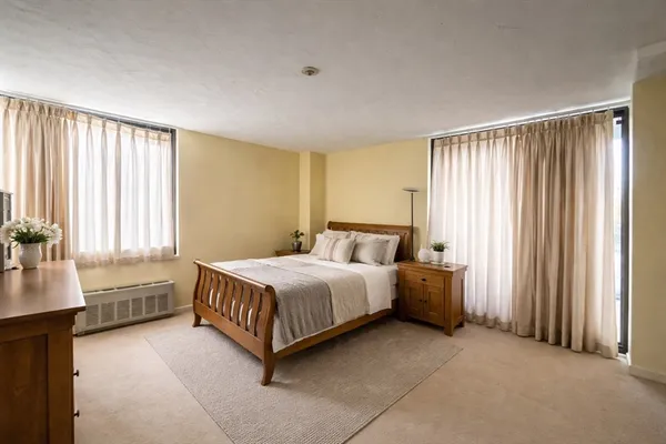 $2,250 | 77 Adams Street, Unit 303, Quincy, MA 02169