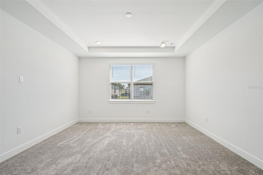 5236 Southwest 88th Circle Ocala, FL 34481 - Photo 11 of 29 an empty room with a window