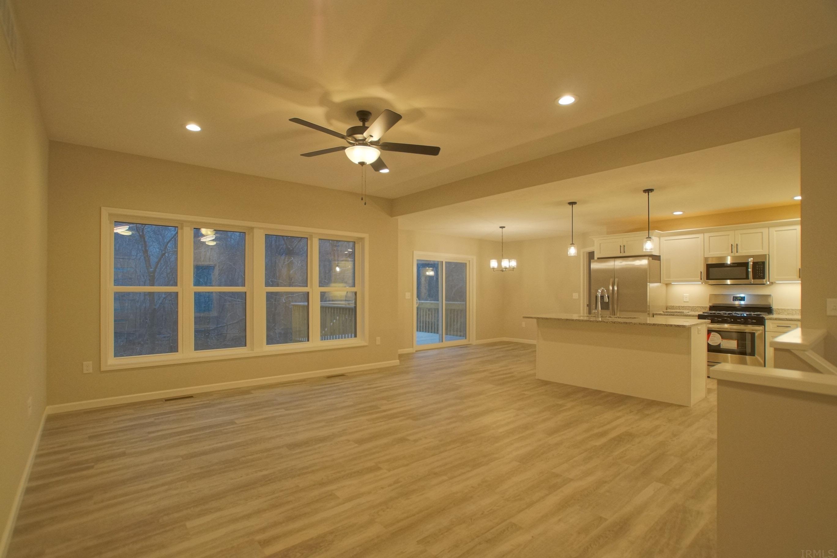 919 South Zimmer Road Warsaw, IN 46580 - Photo 2 of 24 Gallery Image 2