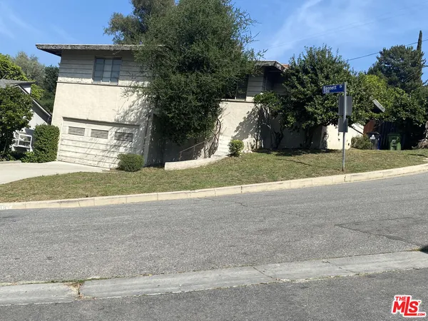 $999,950 | 3348 Bennett Drive, Los Angeles, CA 90068