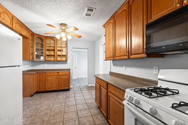 $169,500 | 109 Evergreen Drive, D'Iberville, MS 39540