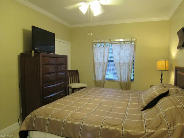 $2,200 | 3323 Olympic Drive, Unit 716, Naples, FL 34105