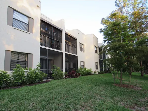 $2,200 | 3323 Olympic Drive, Unit 716, Naples, FL 34105