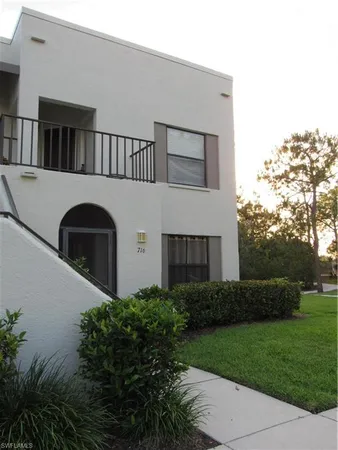 $2,200 | 3323 Olympic Drive, Unit 716, Naples, FL 34105